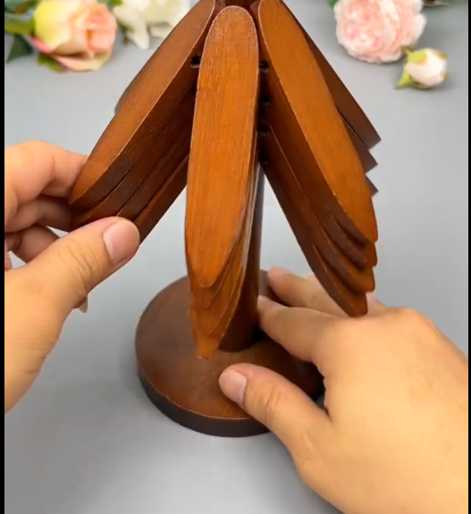 Wooden Coaster, Tree Coasters for Hot Pots, Wooden Trivet Tree Design, Heat Resistant Coaster Set for Kitchen Worktops, Dining Table Decoration